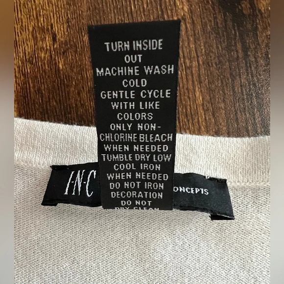 I.N.C. International Concepts | women’s sweater. Size: S. - Picture 6 of 14